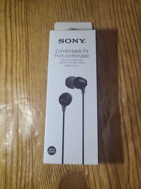 Sony Noise Cancelling Comfort Fit Stereo headphones (NEW)